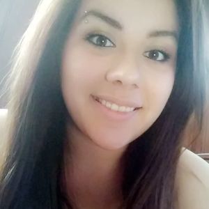 Meet your Posher, Adriana